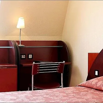 Pavillon Villiers Etoile Париж