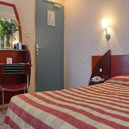 Pavillon Villiers Etoile Отель 3*