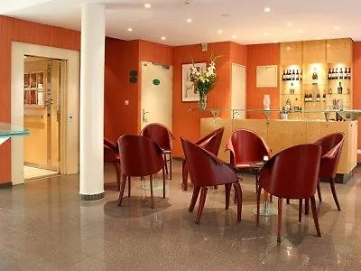 Отель Pavillon Villiers Etoile