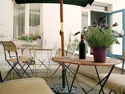 Pavillon Villiers Etoile Отель 3*
