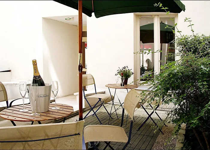 Hotel Pavillon Villiers Etoile