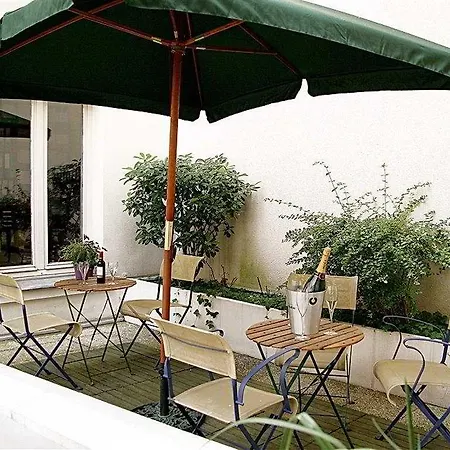 Hotel Pavillon Villiers Etoile 3*