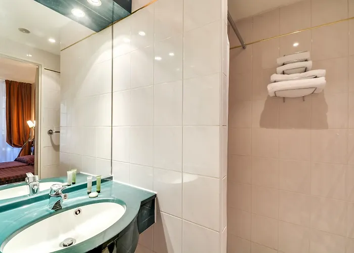 Pavillon Villiers Etoile 3* Paris