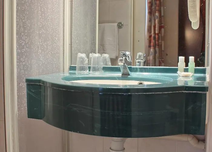 Hotel Pavillon Villiers Etoile 3*