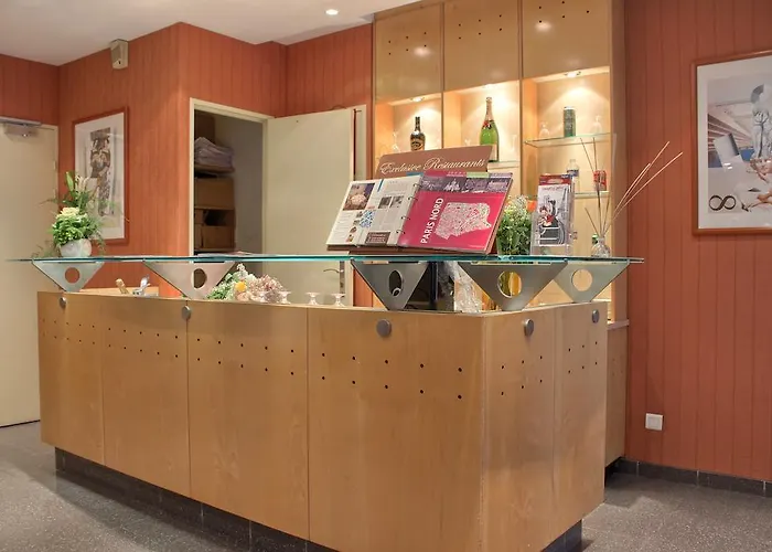 Pavillon Villiers Etoile Hotel