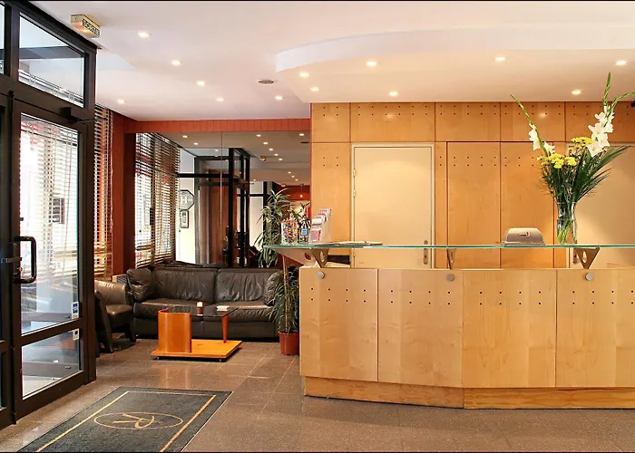 Pavillon Villiers Etoile Paris